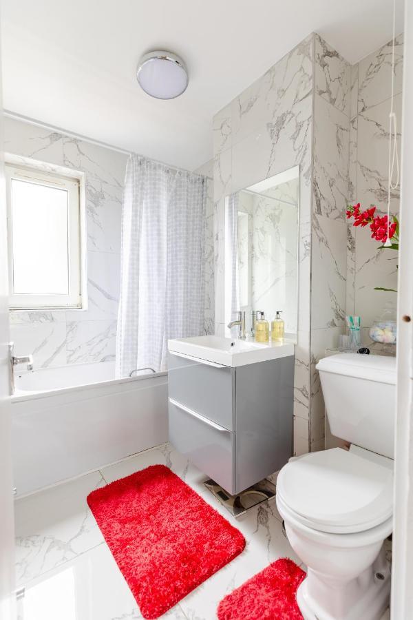 Cosy 3 Bed Flat Ideal For Trips To Londres Extérieur photo